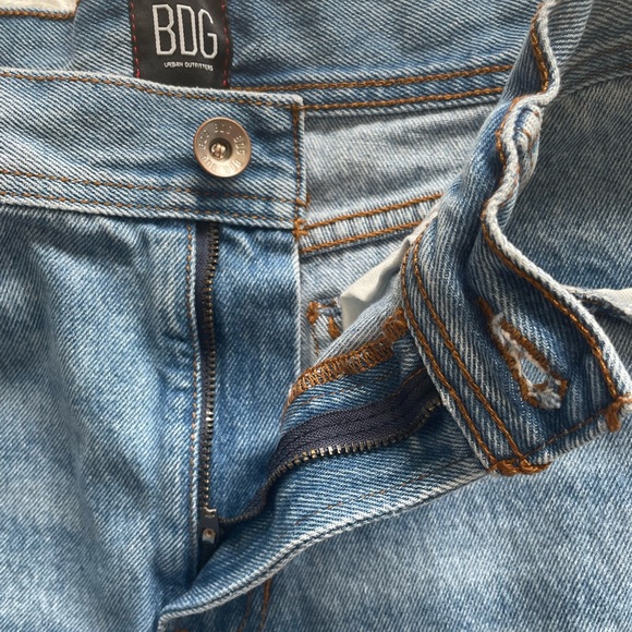 Urban Outfitters BDG Dad Slim Taper Fit Jean Medium Wash Patchwork Denim 33 - Picture 16 of 16